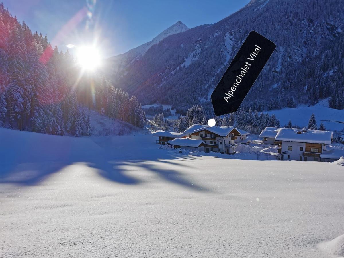 Alpenchalet Vital Neustift im Stubaital Exterior photo