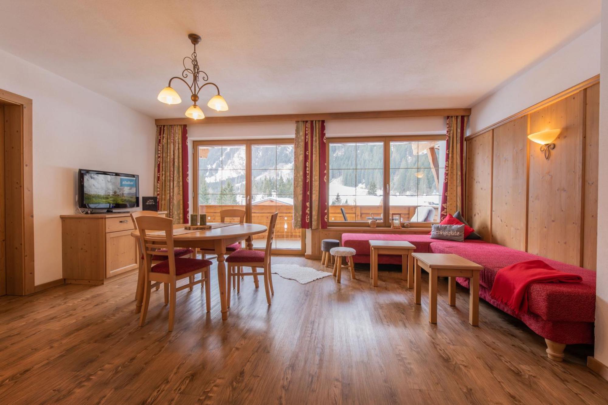 Alpenchalet Vital Neustift im Stubaital Exterior photo